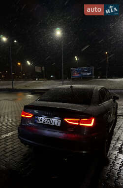 Седан Audi A3 2015 в Киеве