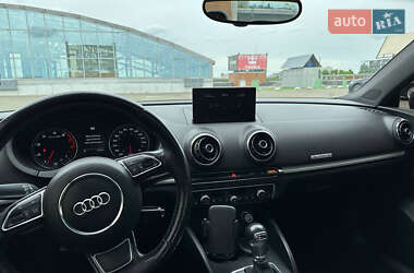 Седан Audi A3 2015 в 