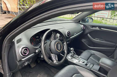 Седан Audi A3 2015 в 
