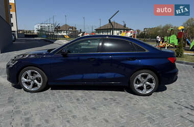 Седан Audi A3 2021 в 