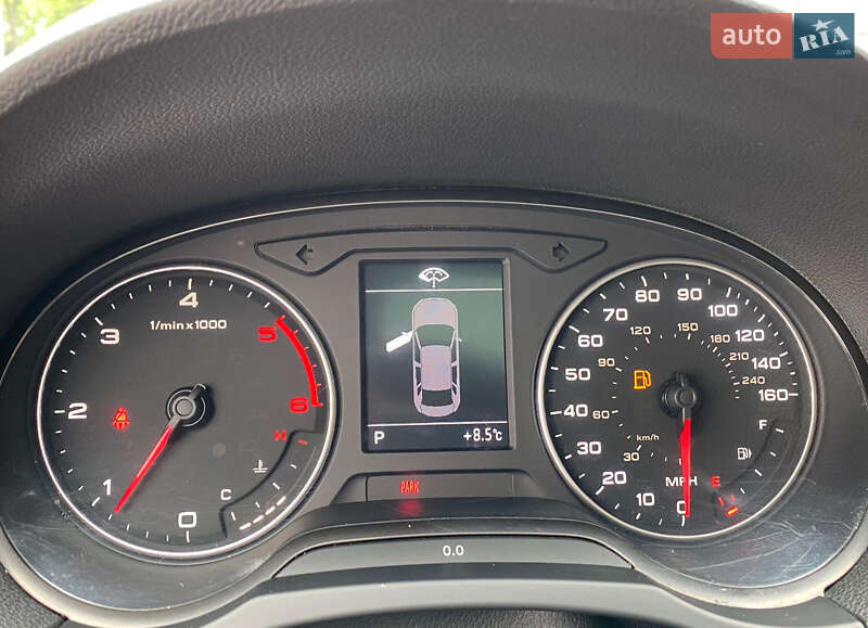 Седан Audi A3 2014 в Рівному