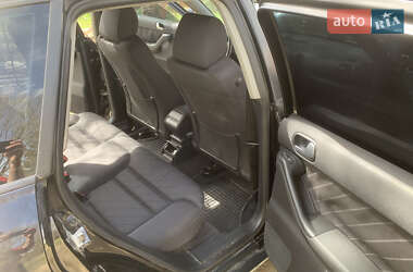 Хэтчбек Audi A3 2002 в 