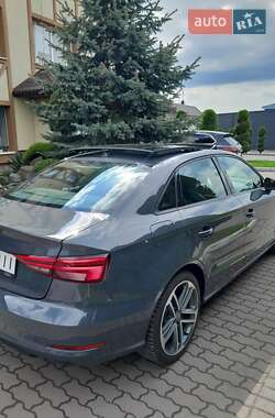 Седан Audi A3 2017 в 