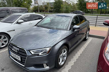 Седан Audi A3 2017 в Києві
