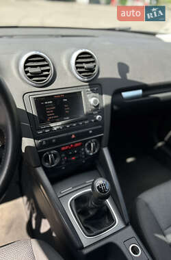 Хетчбек Audi A3 2009 в 