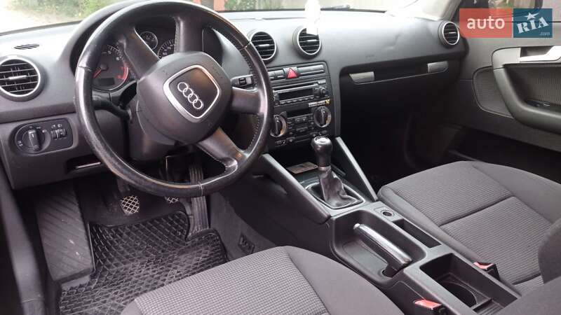 Хетчбек Audi A3 2006 в Кропивницькому