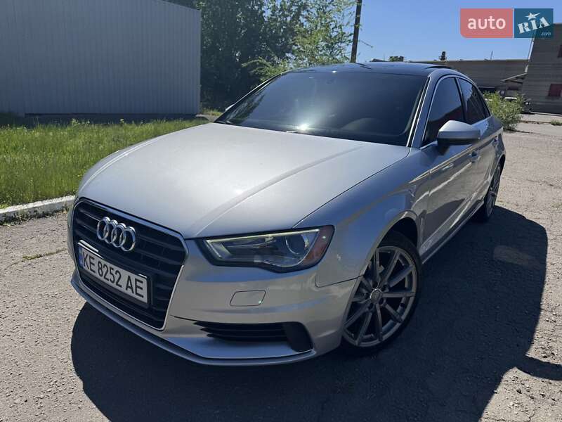 Седан Audi A3 2014 в 