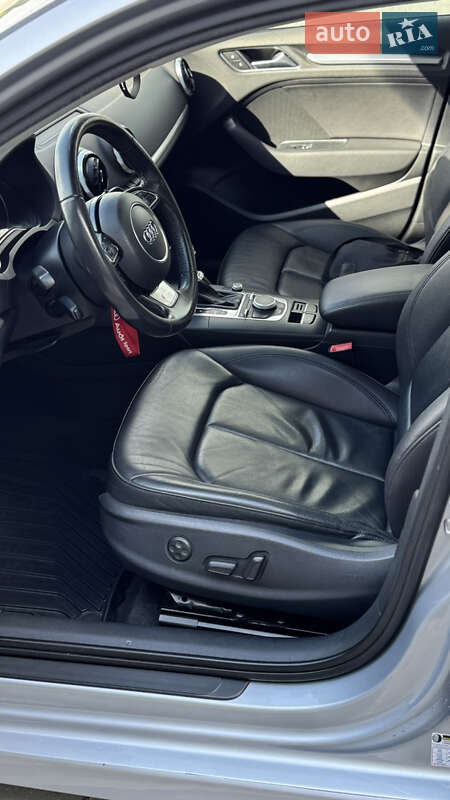 Седан Audi A3 2014 в Буче