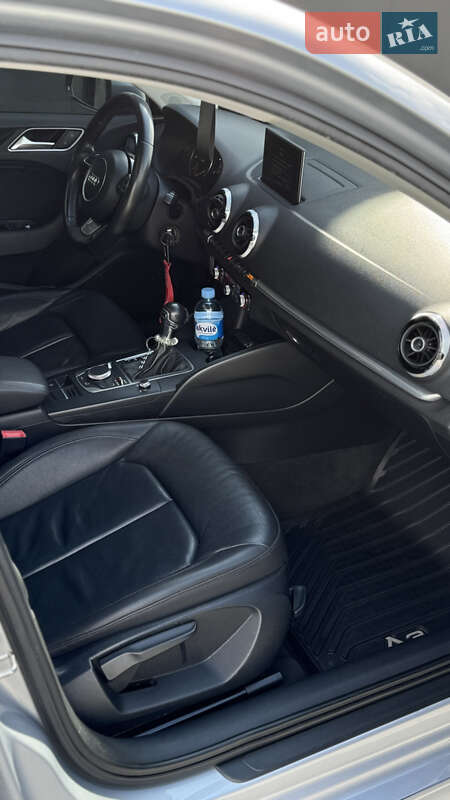Седан Audi A3 2014 в Буче