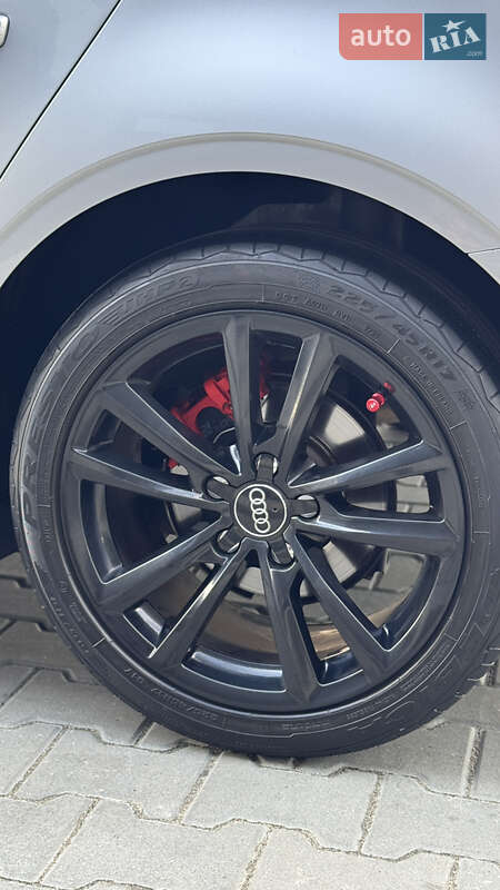 Седан Audi A3 2014 в Буче