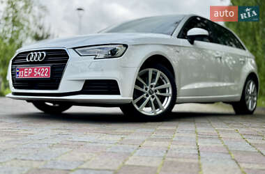 Хэтчбек Audi A3 2020 в 