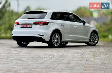 Хэтчбек Audi A3 2020 в 
