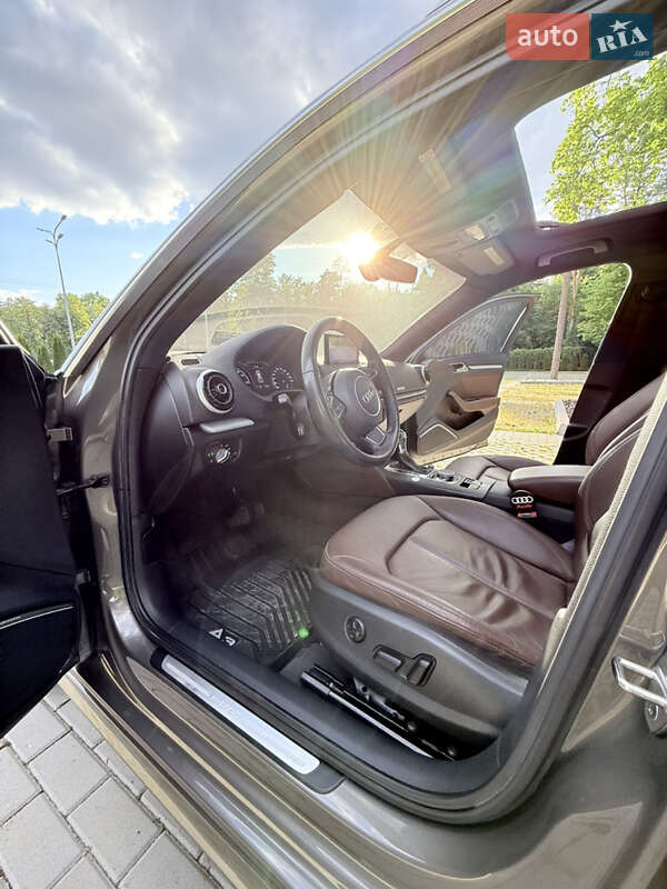 Хетчбек Audi A3 2016 в Харкові