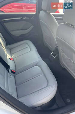 Седан Audi A3 2018 в 