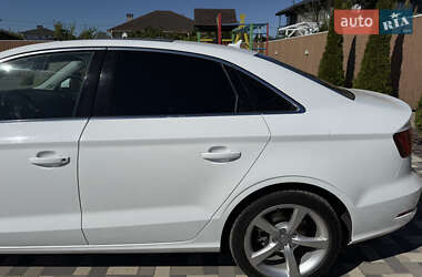 Седан Audi A3 2015 в 