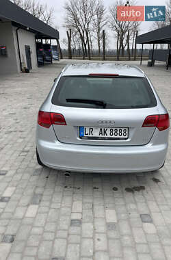 Хэтчбек Audi A3 2006 в 