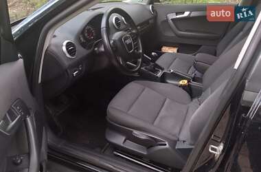 Хэтчбек Audi A3 2009 в 