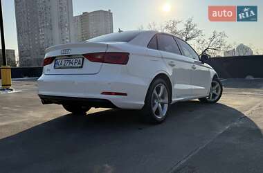 Седан Audi A3 2015 в 