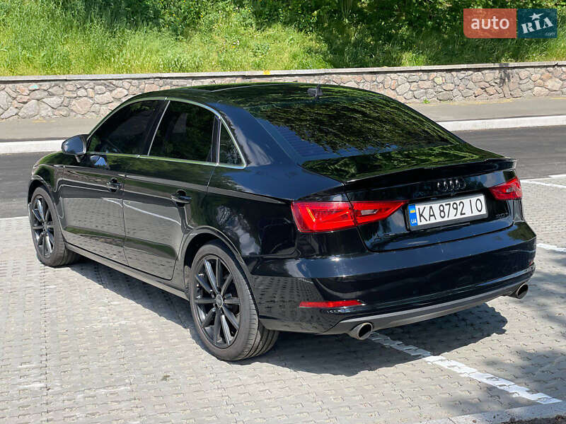 Седан Audi A3 2014 в 
