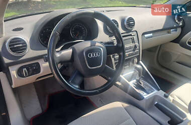 Хэтчбек Audi A3 2008 в 