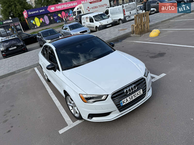 Седан Audi A3 2015 в 