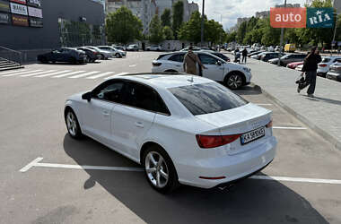 Седан Audi A3 2015 в 