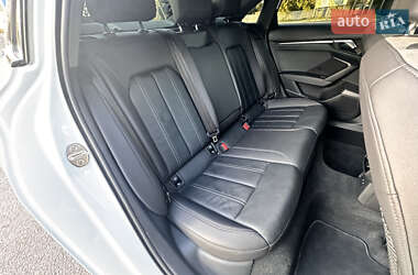 Седан Audi A3 2022 в 