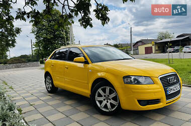 Хэтчбек Audi A3 2004 в 