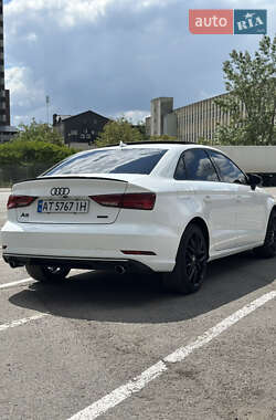 Седан Audi A3 2017 в 