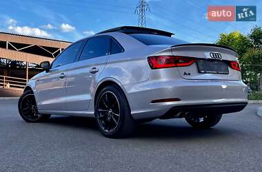 Седан Audi A3 2016 в 