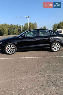 Хэтчбек Audi A3 2019 в 