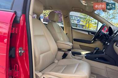 Хэтчбек Audi A3 2010 в 