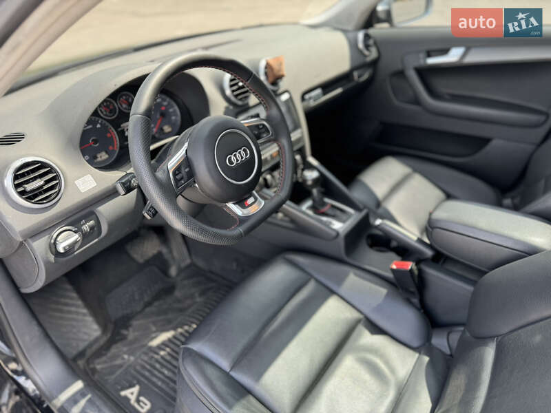 Хэтчбек Audi A3 2012 в Запорожье