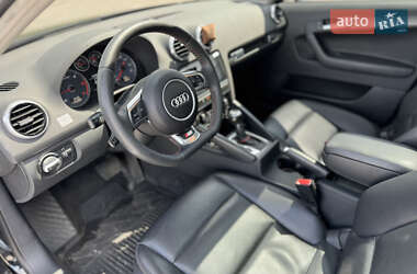 Хетчбек Audi A3 2012 в 
