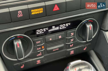 Хетчбек Audi A3 2012 в 