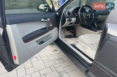 Хэтчбек Audi A3 2009 в 