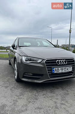 Хетчбек Audi A3 2014 в Вінниці
