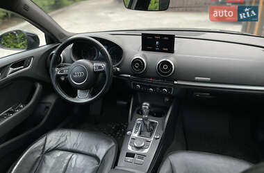 Седан Audi A3 2016 в 