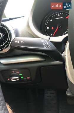 Хэтчбек Audi A3 2014 в 