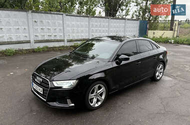 Седан Audi A3 2016 в Києві