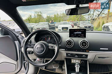 Седан Audi A3 2016 в 