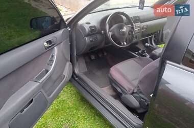 Хетчбек Audi A3 1999 в 