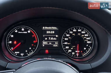 Седан Audi A3 2016 в 