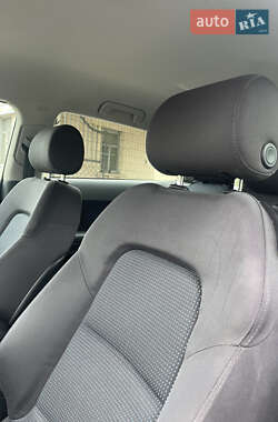 Хетчбек Audi A3 2003 в 