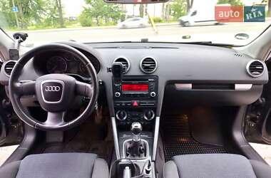 Хэтчбек Audi A3 2008 в 