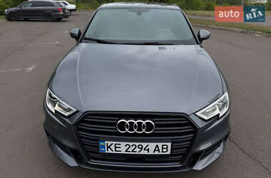 Седан Audi A3 2019 в 