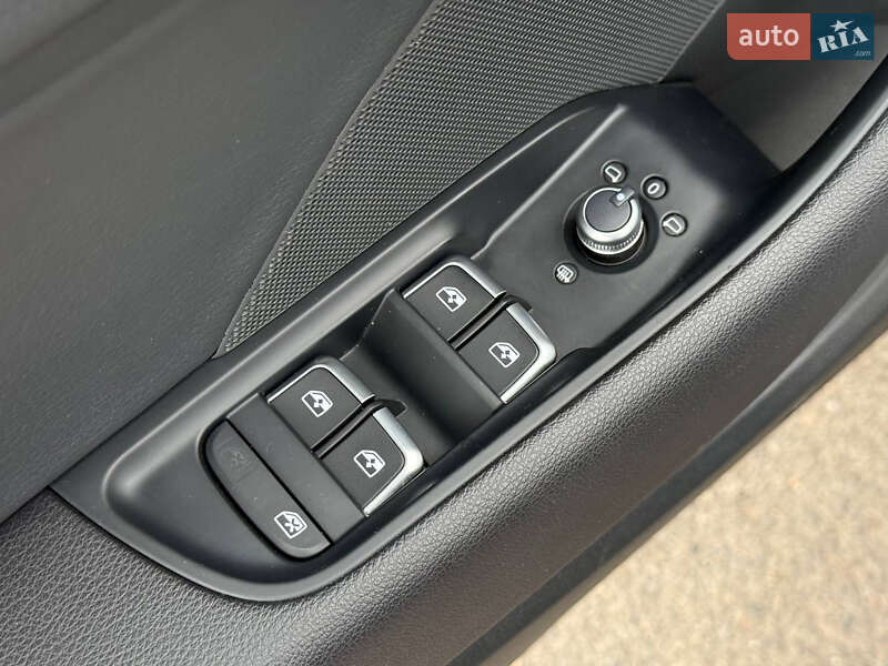 Седан Audi A3 2019 в Кривом Роге