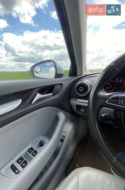 Седан Audi A3 2014 в 