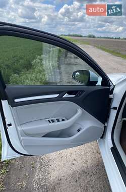 Седан Audi A3 2014 в 