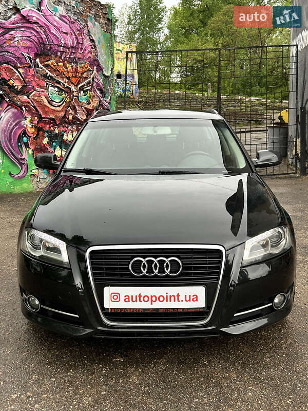 Хэтчбек Audi A3 2012 в Сумах